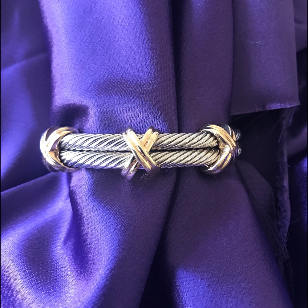 Cable bracelet